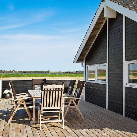 Three-Bedroom Holiday Home In Storvorde 6 Egense Exterior foto